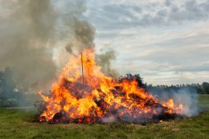 Get a online burn permit for Custer County Montana